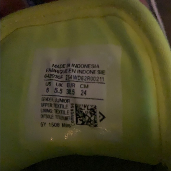 Converse All Star High Top - Picture 2 of 3